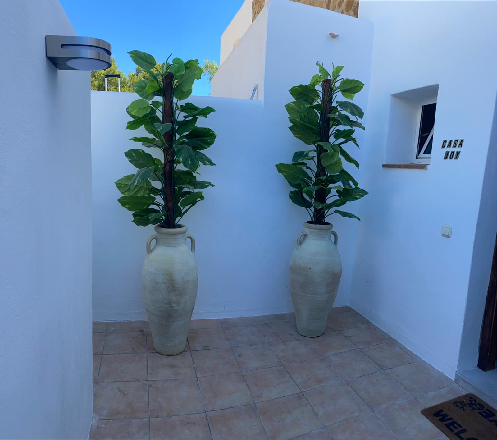 Resa estates ibiza longterm rental summer 2023 Cala Vadella Patio .jpg